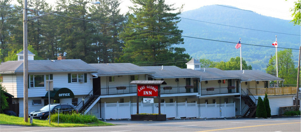 The Lake George Inn Екстериор снимка